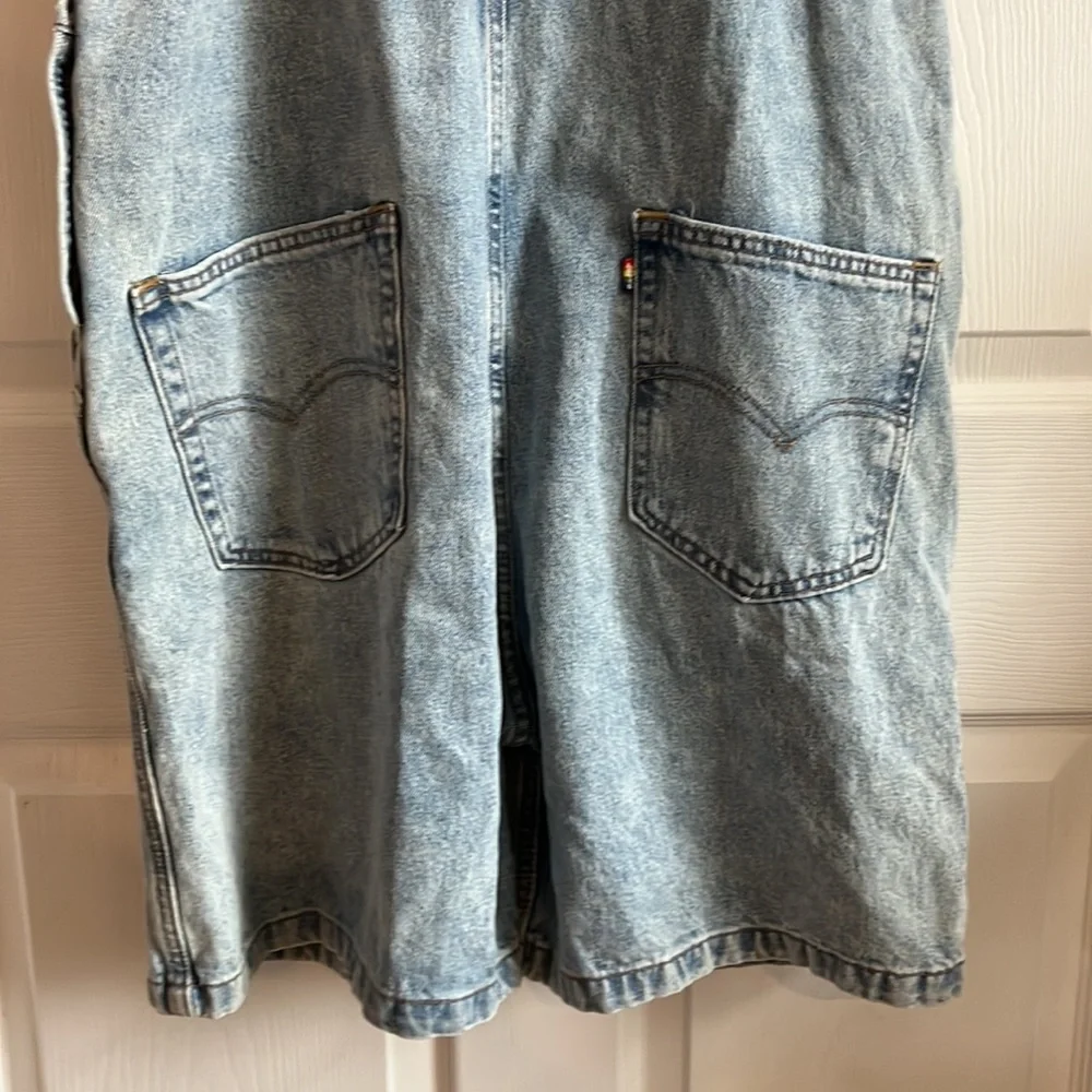 Levi’s Pride Rainbow Denim Shortalls Overalls‎ Shorts Size L